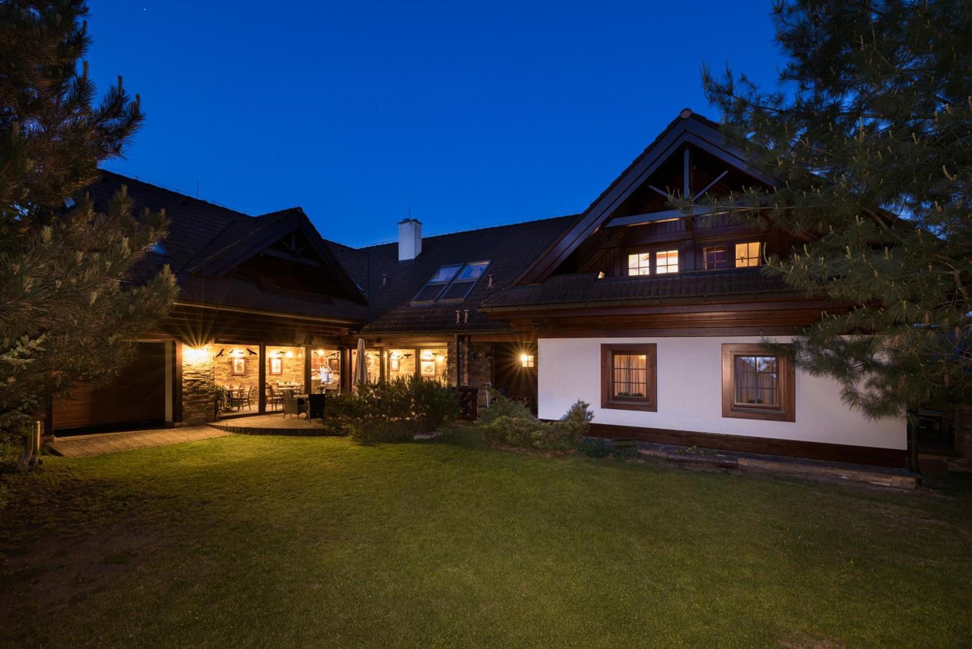 Vila Grand Vysoké Tatry Buitenkant foto